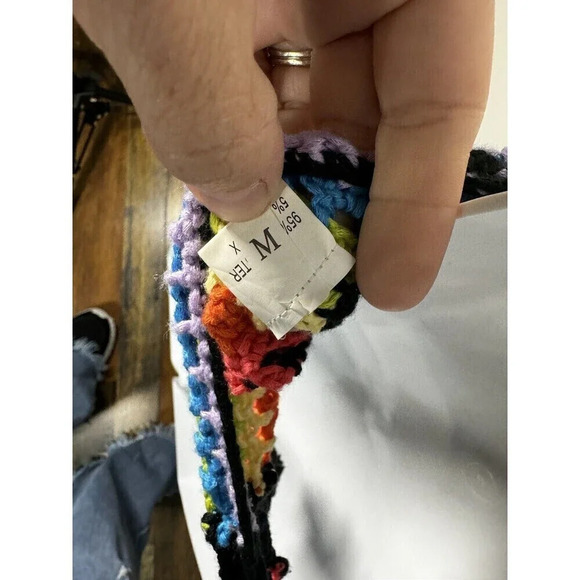 Crochet Halter Top Women's Colorful Size Medium Back Tie V-Neck Bralette - Picture 4 of 5